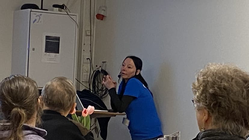 Helen Alm-Davidsen.jpg